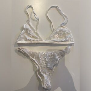 FLEUR DU MAL white sparkly bra and thong set